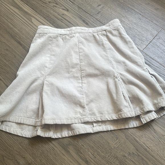 BDG | Urban Outfitters Grey Corduroy Pleated Skater Skirt Size Small - Picture 3 of 12